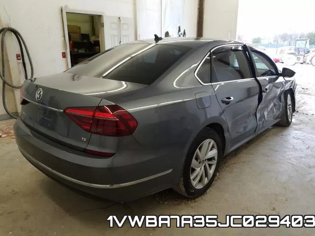 1VWBA7A35JC029403 фото 5