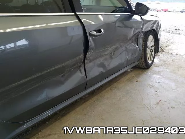 1VWBA7A35JC029403 фото 10