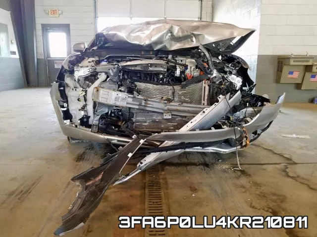 3FA6P0LU4KR210811 фото 10