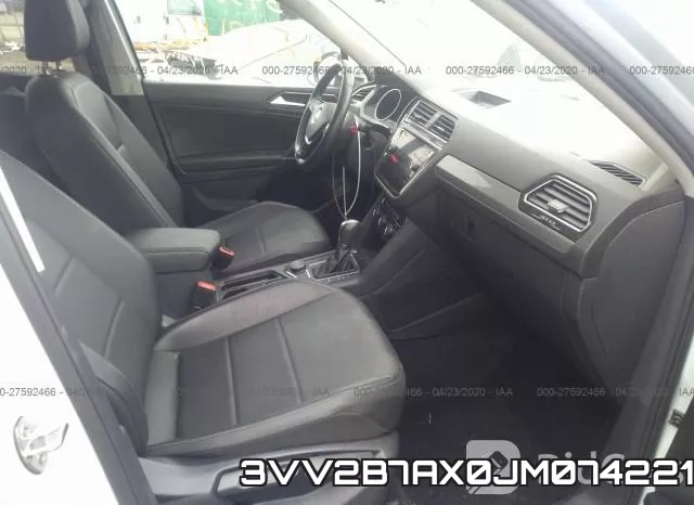 3VV2B7AX0JM074221 фото 6