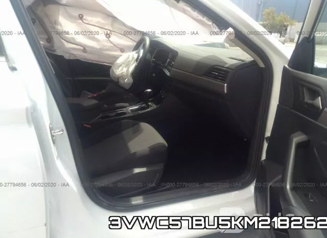 3VWC57BU5KM218262 фото 6