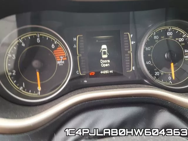 1C4PJLAB0HW604363 фото 9
