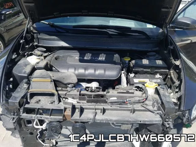 1C4PJLCB7HW660572 фото 8