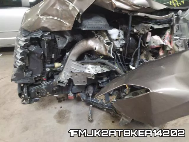 1FMJK2AT8KEA14202 фото 10