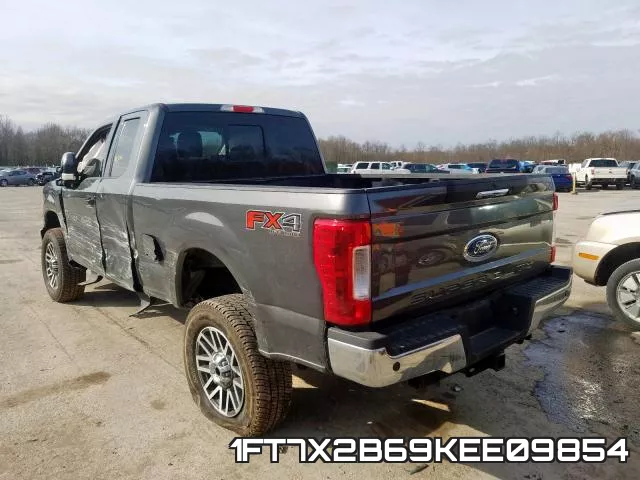 1FT7X2B69KEE09854 фото 4