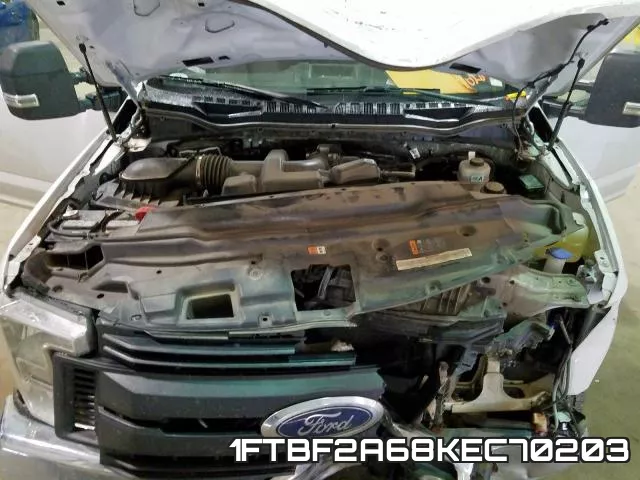 1FTBF2A68KEC70203 фото 8