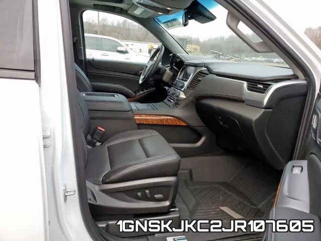 1GNSKJKC2JR107605 фото 6