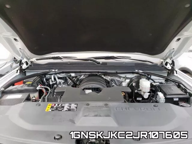 1GNSKJKC2JR107605 фото 8