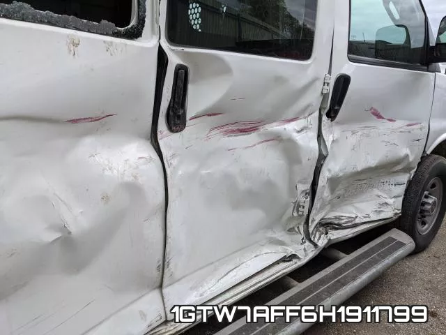 1GTW7AFF6H1911799 фото 10