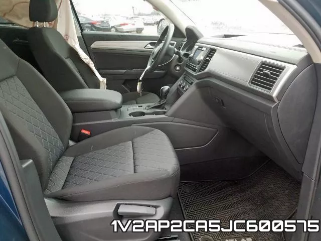 1V2AP2CA5JC600575 фото 6