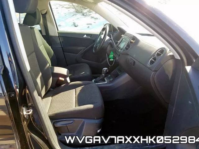 WVGAV7AXXHK052984 фото 6