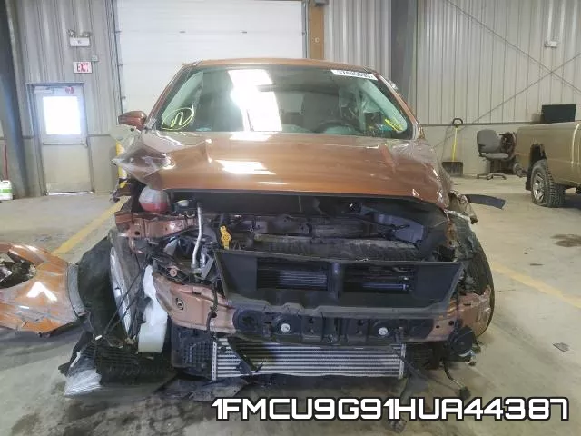 1FMCU9G91HUA44387 фото 10