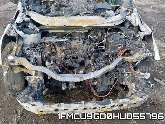 1FMCU9GD0HUD55796 фото 8
