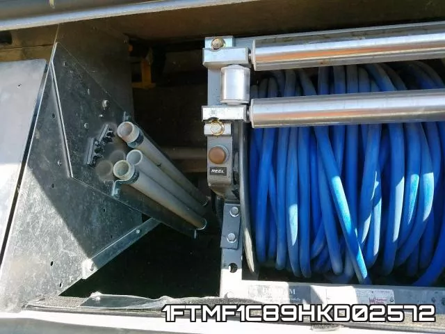 1FTMF1C89HKD02572 фото 7