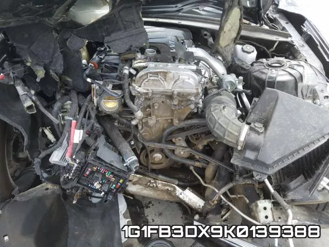 1G1FB3DX9K0139388 фото 8