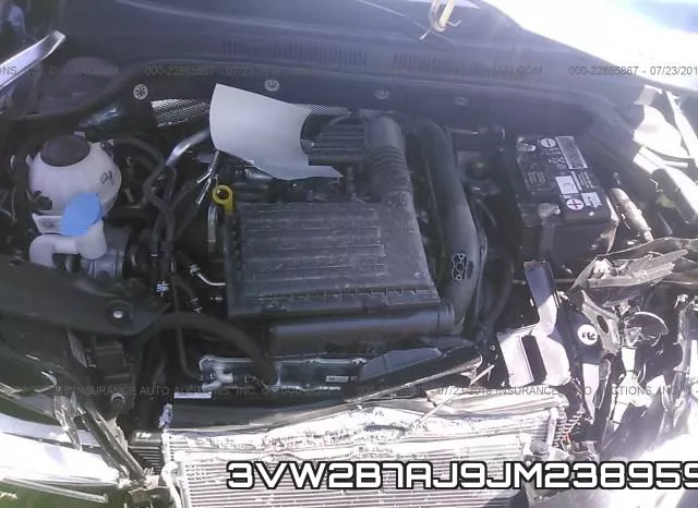 3VW2B7AJ9JM238959 фото 2