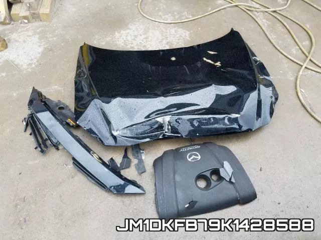 JM1DKFB79K1428588 фото 10