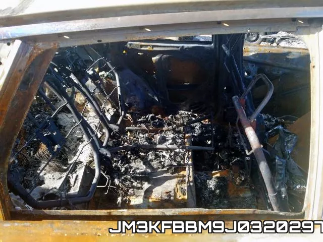 JM3KFBBM9J0320297 фото 7
