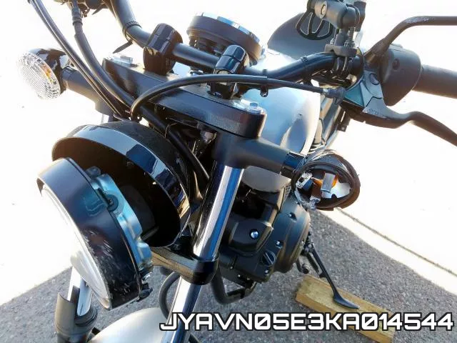 JYAVN05E3KA014544 фото 10