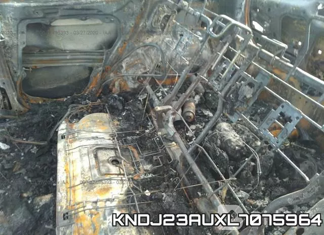 KNDJ23AUXL7075964 фото 9