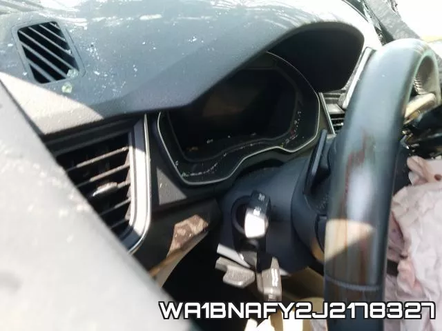 WA1BNAFY2J2178327 фото 9