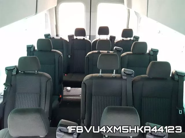 1FBVU4XM5HKA44123 фото 7