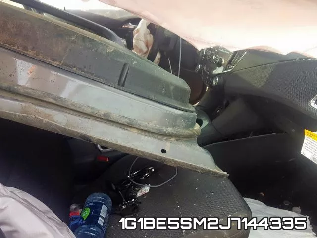 1G1BE5SM2J7144335 фото 6