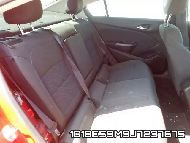 1G1BE5SM9J7237675 фото 7