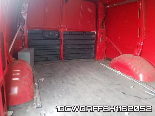 1GCWGAFF8H1162052 фото 7