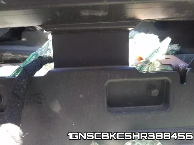 1GNSCBKC5HR388456 фото 9