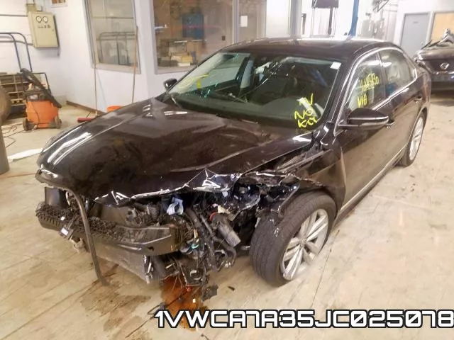 1VWCA7A35JC025078 фото 3