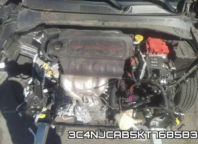 3C4NJCAB5KT768583 фото 2