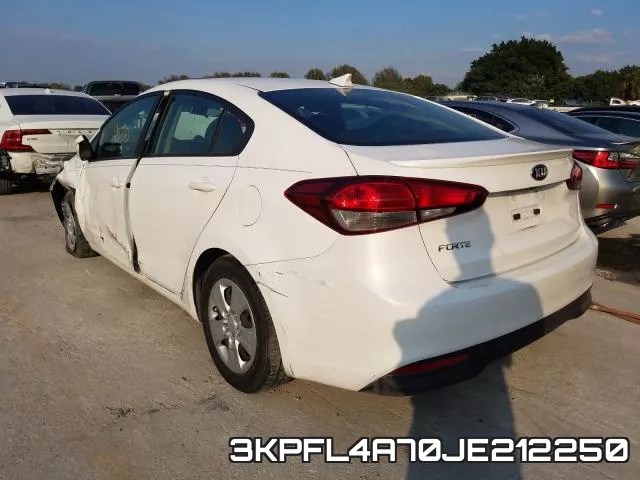 3KPFL4A70JE212250 фото 4