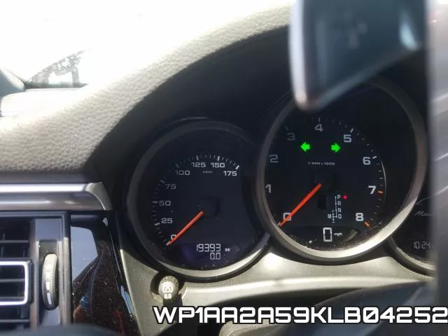 WP1AA2A59KLB04252 фото 9