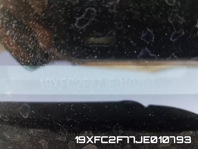 19XFC2F77JE010793 фото 2