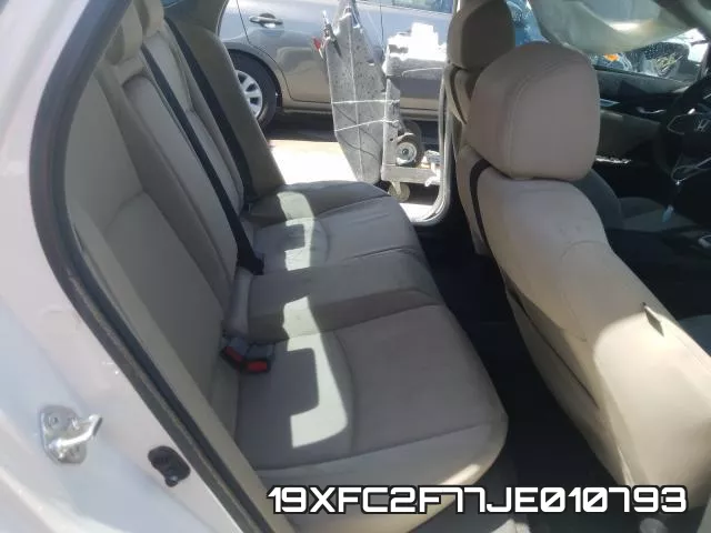 19XFC2F77JE010793 фото 7