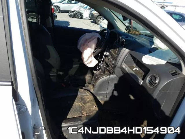 1C4NJDBB4HD154904 фото 6