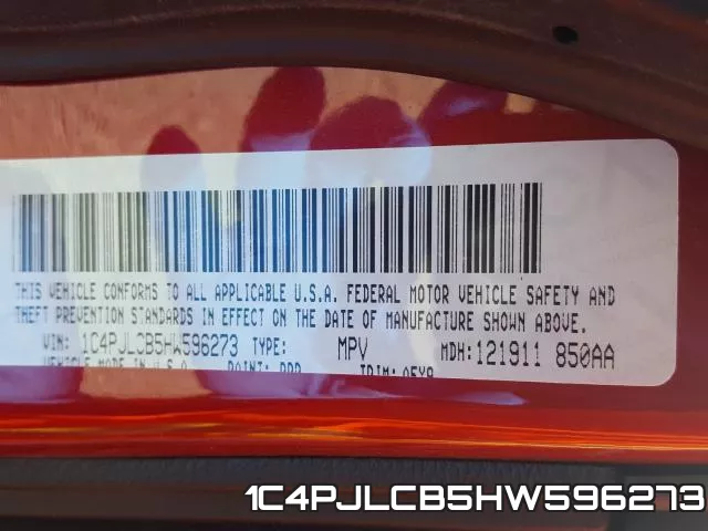 1C4PJLCB5HW596273 фото 2