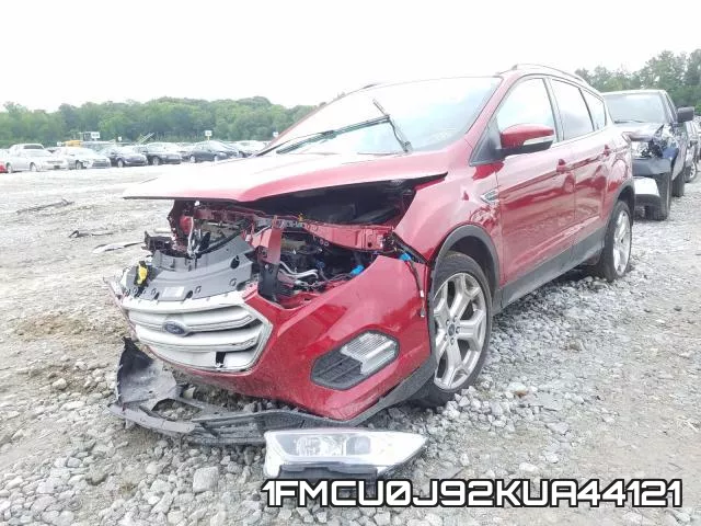 1FMCU0J92KUA44121 фото 3