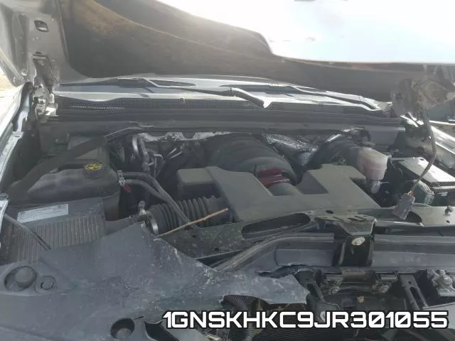 1GNSKHKC9JR301055 фото 8
