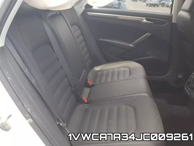 1VWCA7A34JC009261 фото 7