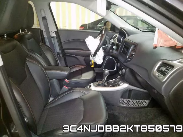 3C4NJDBB2KT850579 фото 6