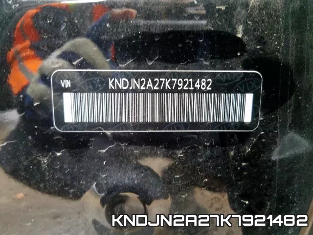 KNDJN2A27K7921482 фото 2