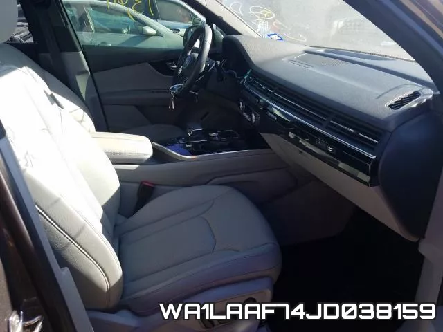 WA1LAAF74JD038159 фото 6