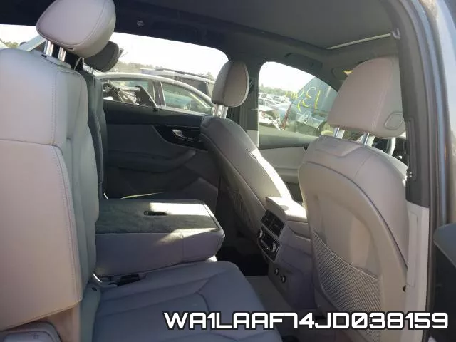 WA1LAAF74JD038159 фото 7