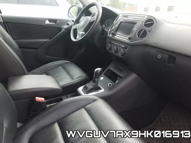 WVGUV7AX9HK016913 фото 6