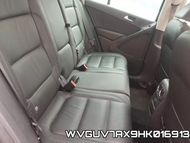 WVGUV7AX9HK016913 фото 7