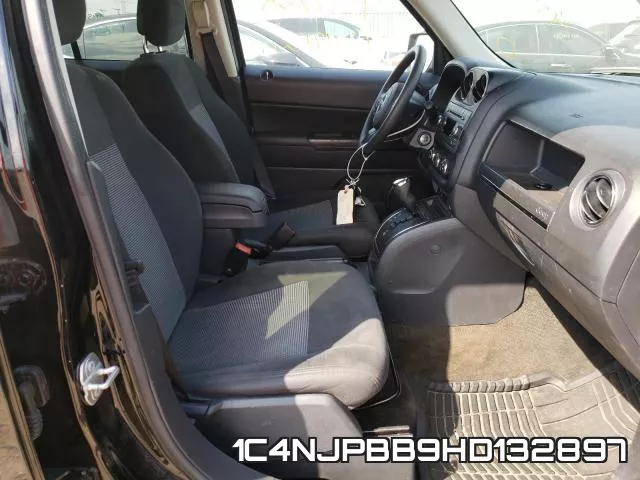 1C4NJPBB9HD132897 фото 6