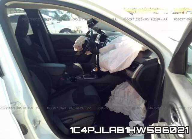 1C4PJLAB1HW586021 фото 6