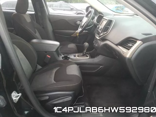 1C4PJLAB6HW592980 фото 6